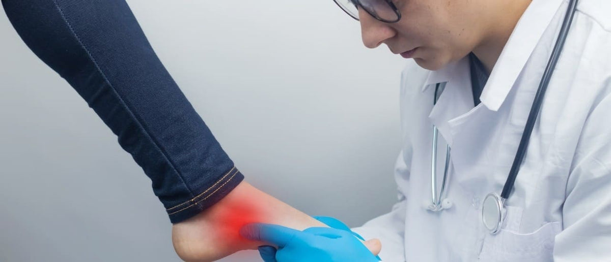 The Potential Causes and Symptoms of Bursitis