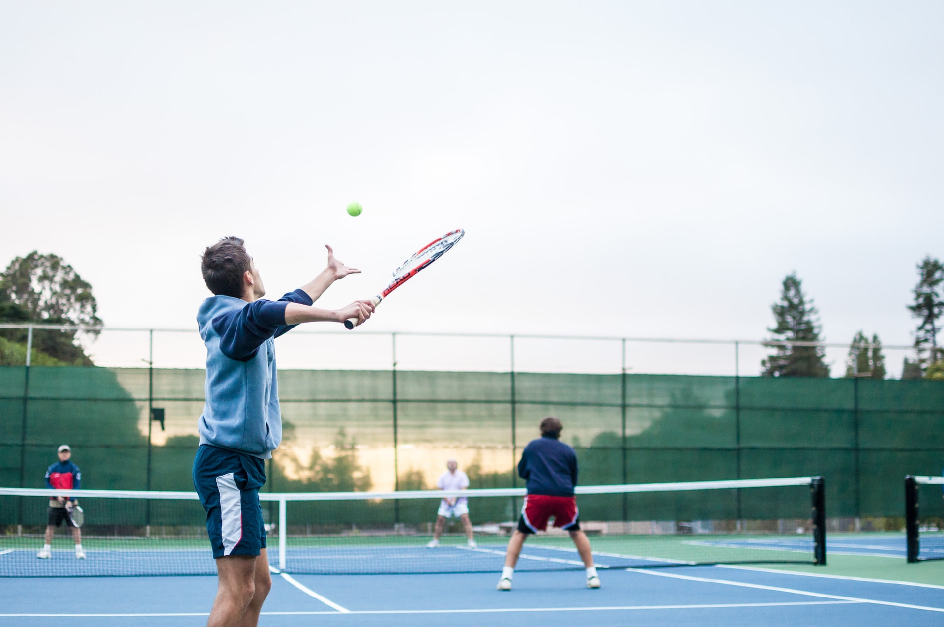 Exercises to Help With the Recovery of a Tennis Elbow Epicondylitis