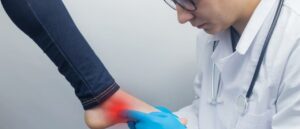 The main causes and symptoms of Bursitis